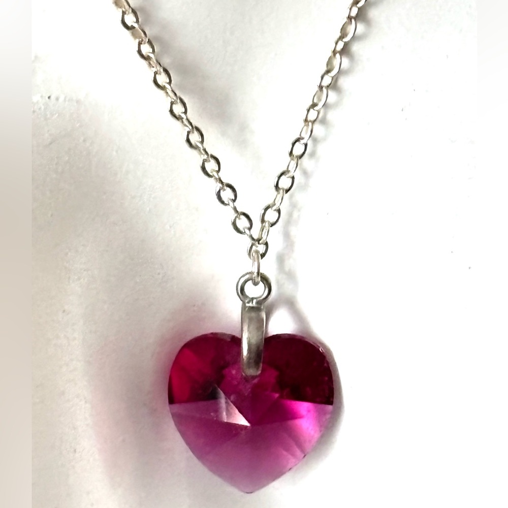 🌷5/25$ Reanimate by MJ from craft  pink glass heart pendant necklace